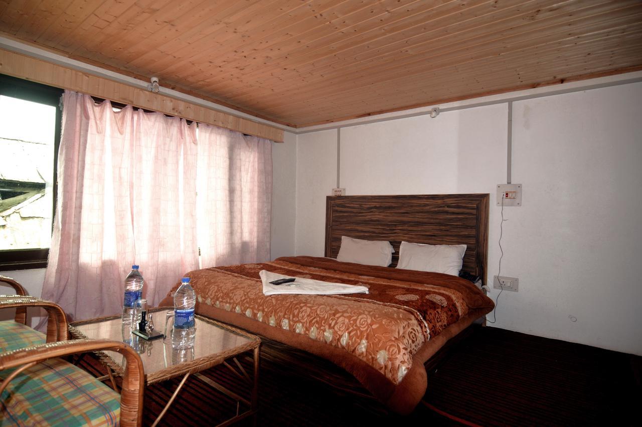 Kashmir House Hotel Pahalgām Buitenkant foto