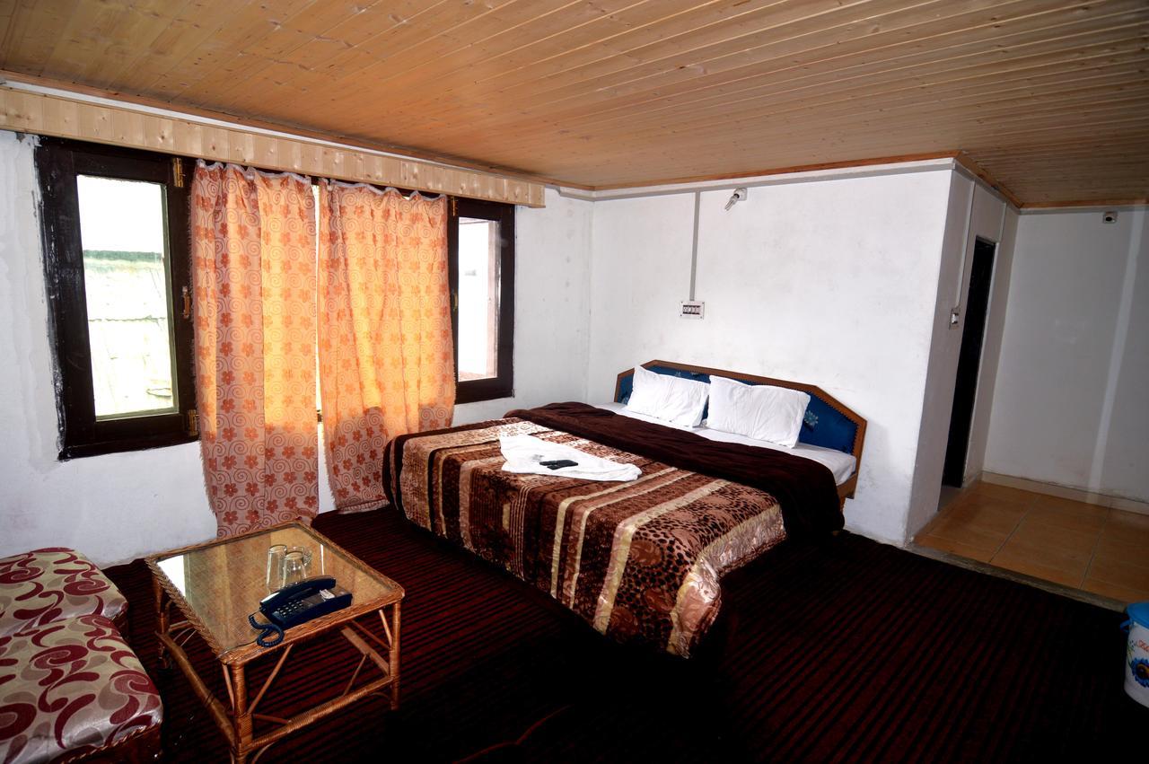 Kashmir House Hotel Pahalgām Buitenkant foto